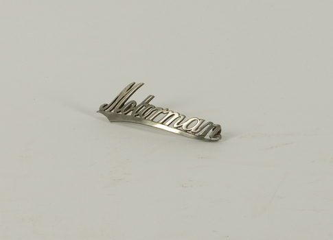 Cap Badge - Photo 1