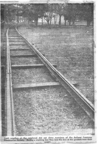 Newspaper, The Courier Ballarat, temporary trackwork laid from Wendouree Parade t, 11/07/1972 12:00:00 AM