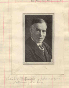 Photograph - Illustration/s, P J Pringle, 1930's