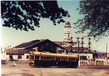 Postcard, Ron Scholten, Bogie car at Railway Level crossing
