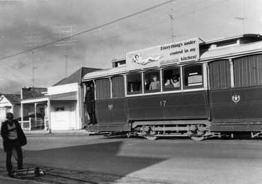 Photograph - Black & White Photograph/s, The Courier Ballarat, 2/08/1971 12:00:00 AM