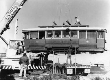 Photograph - Black & White Photograph/s, The Courier Ballarat, 8/10/1977 12:00:00 AM