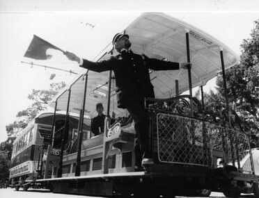Photograph - Black & White Photograph/s, The Courier Ballarat, 6/03/1987 12:00:00 AM