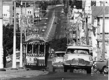 Photograph - Black & White Photograph/s, Herald Sun, 16/04/1972 12:00:00 AM