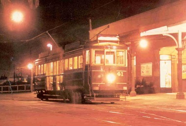 Photograph - Illustration/s, Association of Railway Enthusiasts (ARE), VR 41 at St Kilda Station