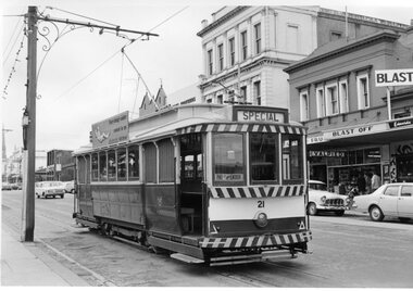 Photograph - Black & White Photograph/s, Graeme Turnbull, 13/03/1970 12:00:00 AM