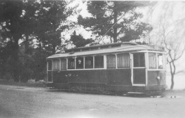 Photograph - Black & White Photograph/s, Wal Jack, Jul. 1946