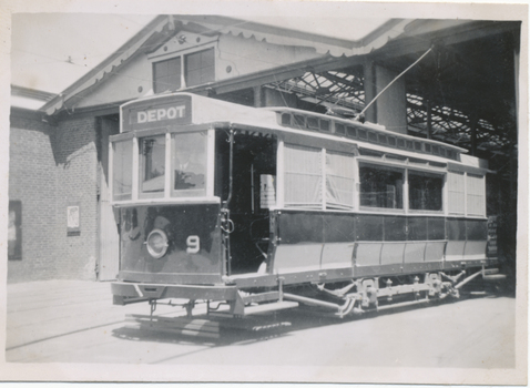 ESCo Bendigo tram 9