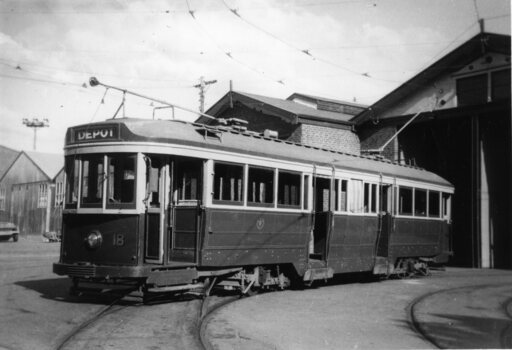 SECV Bendigo 18 at the depot