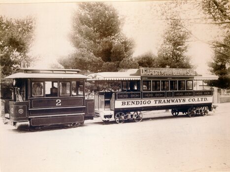 Bendigo steam tram No 2 Mollison St.