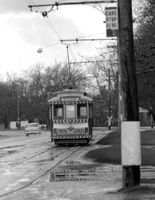 No. 11 "Wendouree Parade"