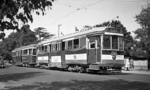 Ballarat 38 and 39 at the Victoria St terminus - image 3