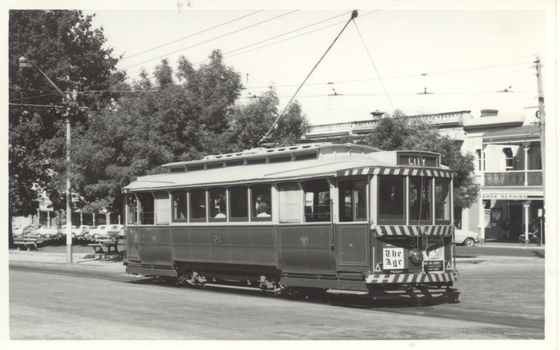 Tram 31 Sturt St.