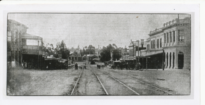  looking west along High St Eaglehawk