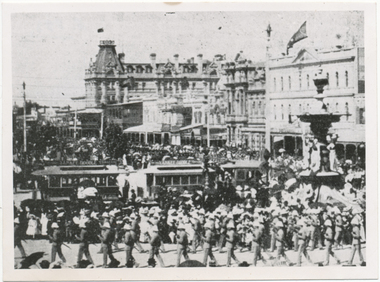 Bendigo  steam trams at Charing Cross