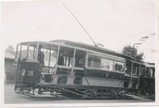 SECV / ESCo tram No. 15 in View St Bendigo