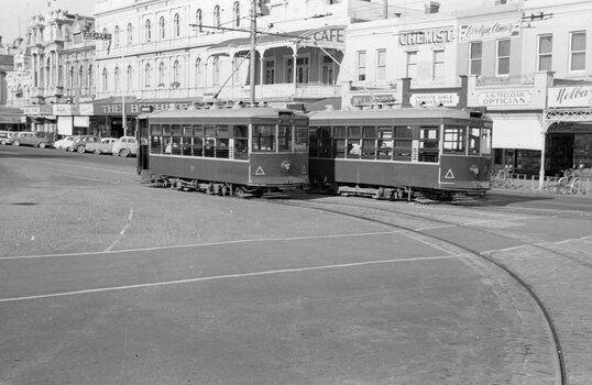  Bendigo Birney No. 29 and 15 in Pall Mall