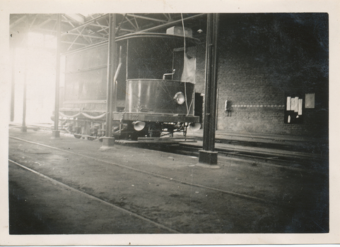 SECV Bendigo original sprinkler or scrubber tram