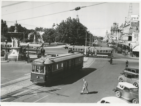 SECV Bendigo  Charing Cross with three bogie trams