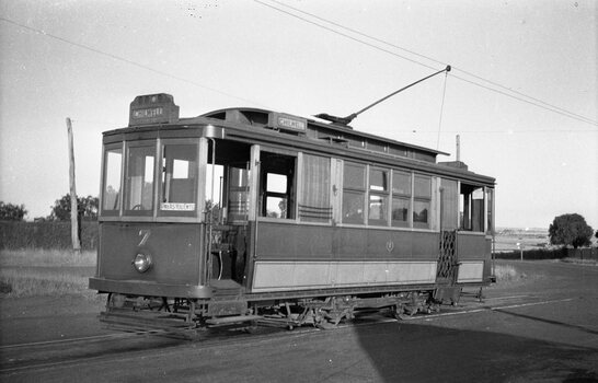 SECV Geelong No. 7 at East terminus