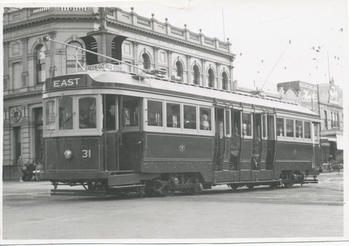 Tram 31 in Moorabool St