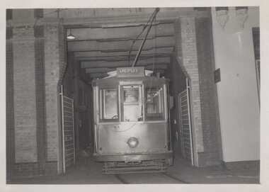 SECV Geelong - closure of the system & last trams - set of 4
