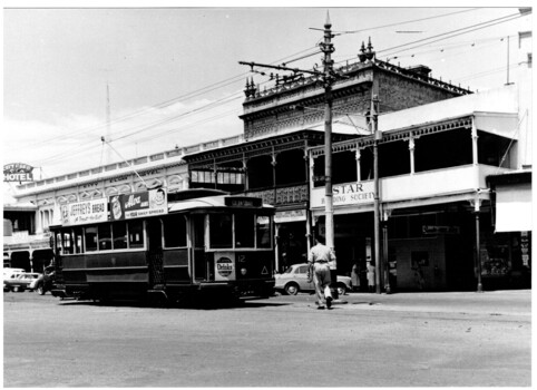 Bendigo 12 leaving Charing Cross