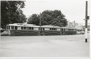 Photograph - Black & White Photograph/s, Lloyd Rogers, 13/12/1961 12:00:00 AM