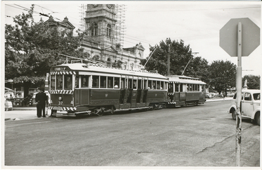 Photograph - Black & White Photograph/s, Lloyd Rogers, 21/03/1962 12:00:00 AM