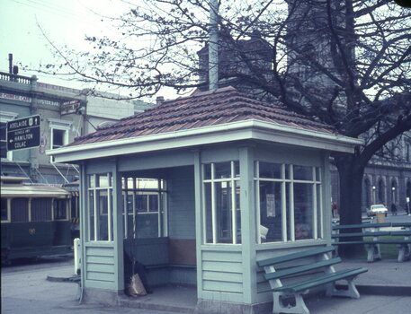 Lydiard St Shelter