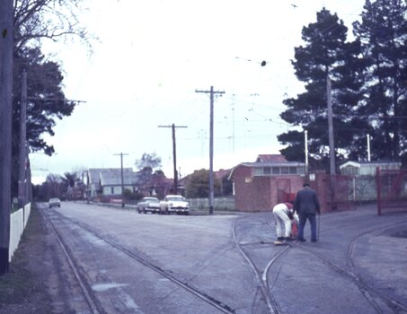cleaning track at the SEC depot junction