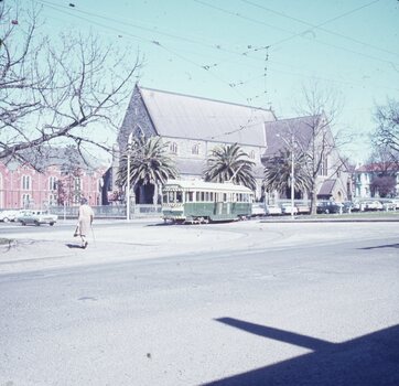 No. 34 using the Dawson St cross over