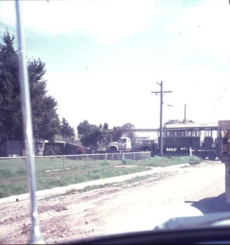 moving tram 42