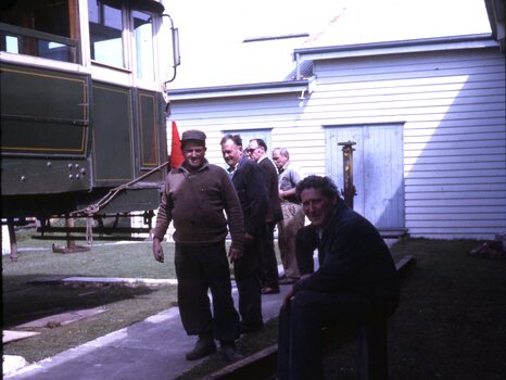 moving tram 42