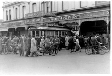 Photograph - Digital image, The Courier Ballarat, 1/10/1949 12:00:00 AM
