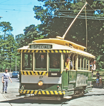 BTPS tram 27 making its first trip across Wendouree Parade 