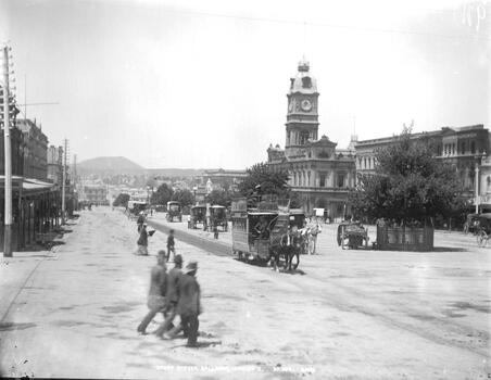 Sturt St Ballarat, horse tram heading west,