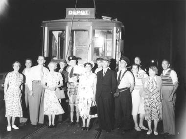 Photograph - Black & White Photograph/s, Geoff Grant, 8/01/1956 12:00:00 AM