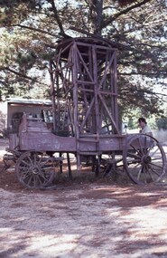 ESCo wooden Tower wagon