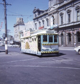 No. 21 as Begonia Festival Show Boat 