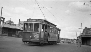  No. 21 outbound in Main Road Ballarat East - negative