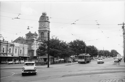 Digital image Set of 2 - tram 21