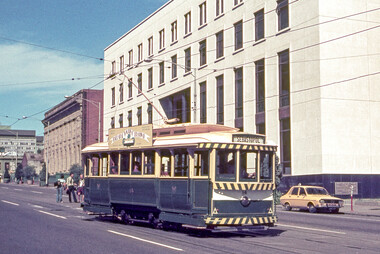 Digital image - BTPS tram 14 La Trobe St.