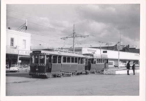 Tram 6 and another single trucker at Charing Cross.