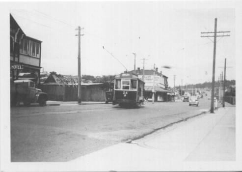 No. 24 Wellington St, photo Ken Flood, 26-2-1949