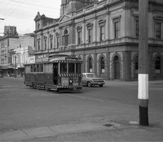 SEC 28 Westbound in Sturt St