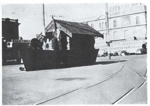 Digital image - Museum of Victoria Grenville St shelter