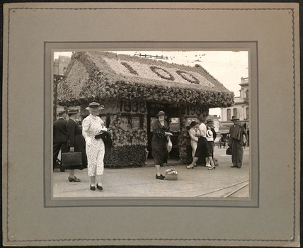 Photograph - Grenville St shelter