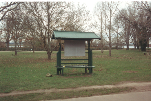 Ballarat Tramways - Gardens shelter