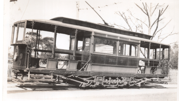 ESCo Bendigo tram 9